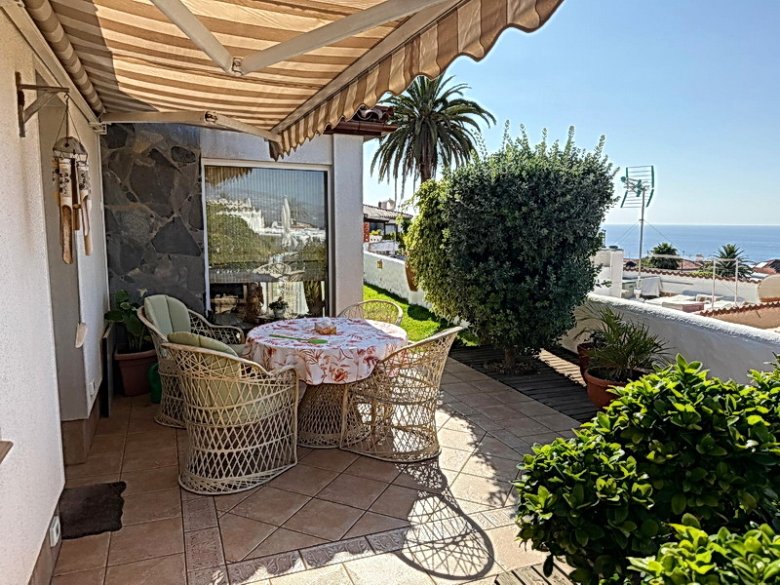 TENERIFE – Charming single-level bungalow with spectacular sea views in a prime location
