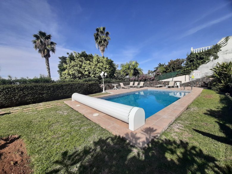 Tenerife – Exclusive Apartment with Large Terrace, Private Garden and Holiday Rental License
